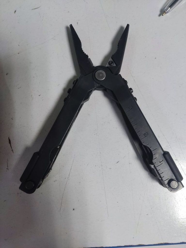 Купити Gerber Multi-Plier 600 Б/У