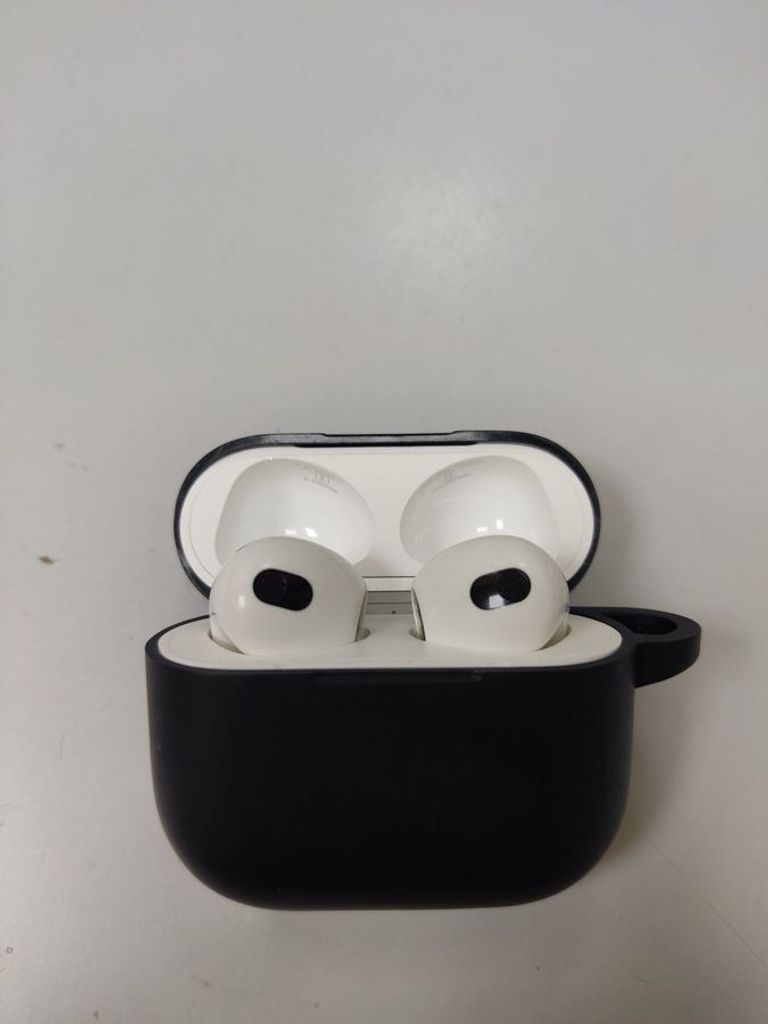 Дешево Apple airpods 3rd generation з ломбарду
