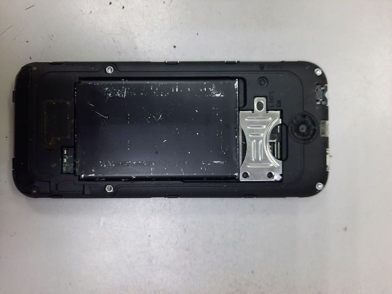 Дешево Nokia 225 з ломбарду