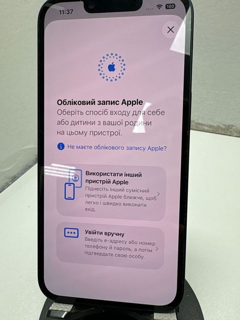 Apple iPhone 16e 128GB Black Код:01-200915332. Зображення 5