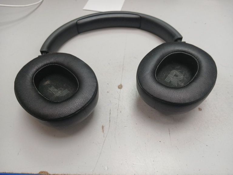 Розпродаж Jbl tune 720bt, продавець Техноскарб