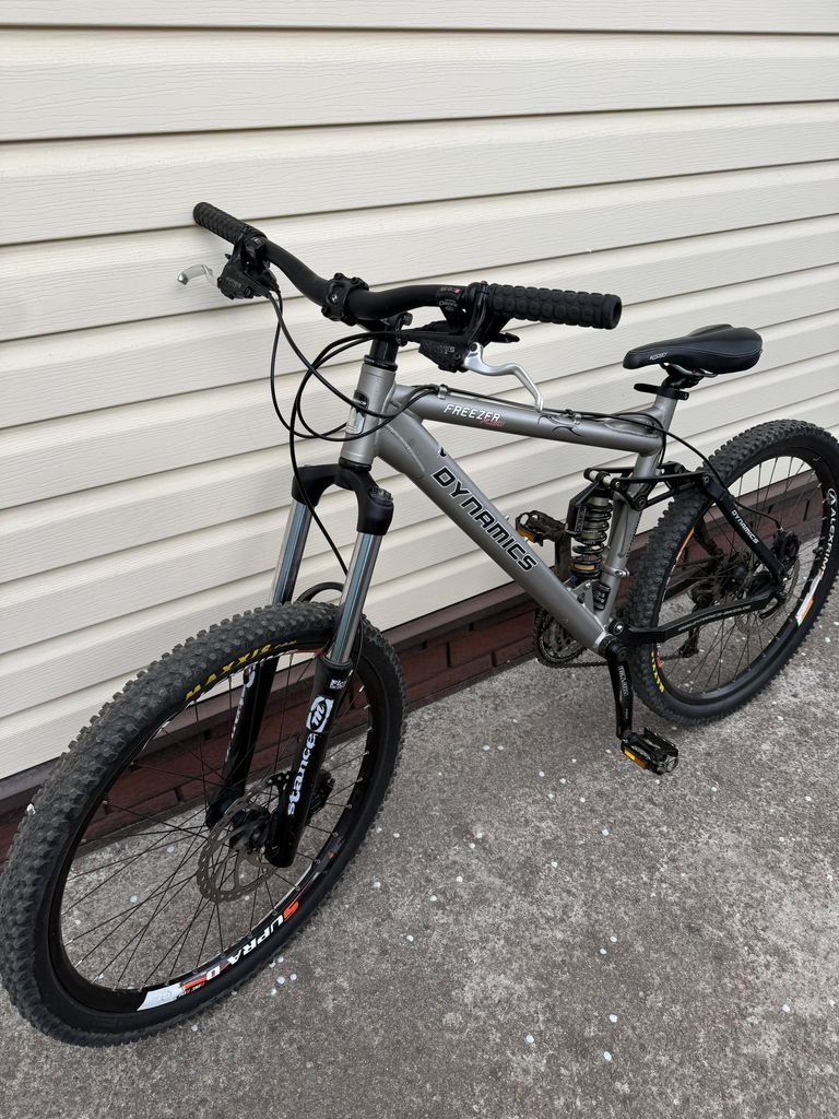 Dynamics Freezer Plush Європа Код:null. Изображение 6