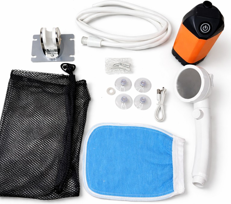 Оголошення Портативний душ 3,7 В насос 4800 мАч з 3 режимами напору, з кріпленнями, сумкою для зберігання та мочалкою Б/У