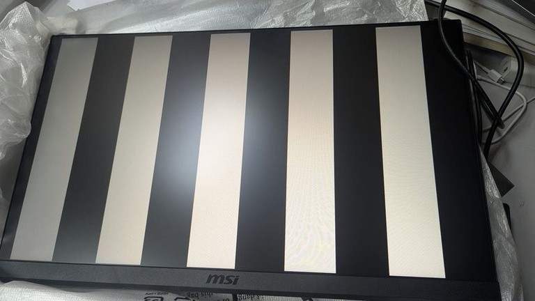 Дешево Msi Optix G2412F з ломбарду