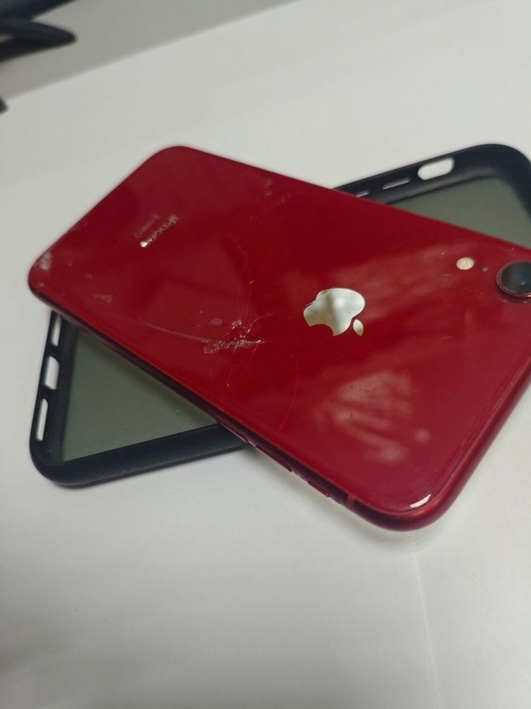 Apple iphone xr 64gb Код:01-200938301. Зображення 12