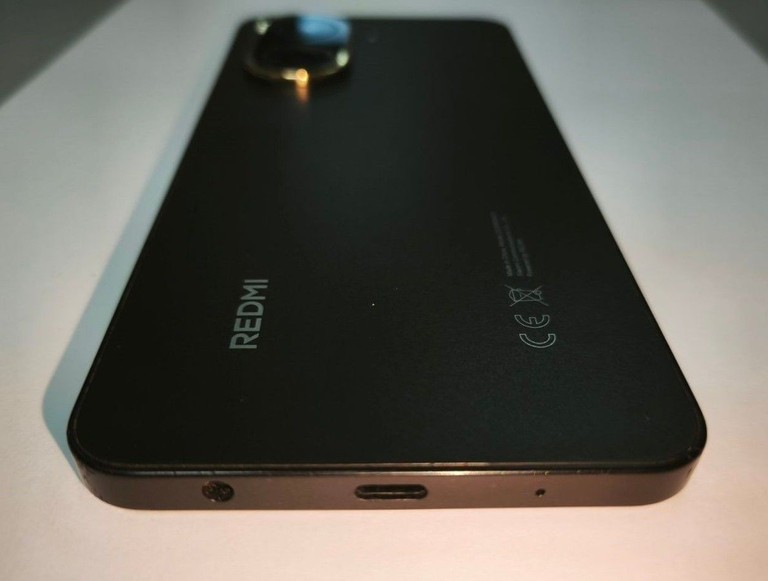Xiaomi redmi a5 4/128gb Код:01-200950472. Изображение 8