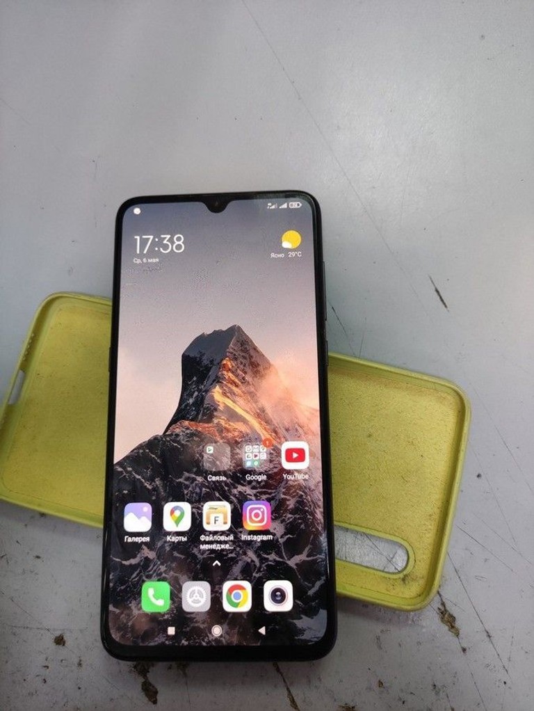 Купить Xiaomi mi-9 6/64gb Б/У