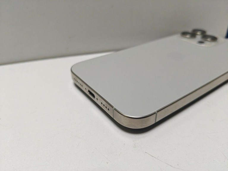 Apple iphone 16 pro max 256gb esim Код:01-200983495. Изображение 10