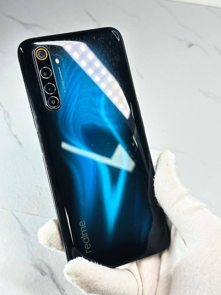 realme 6 Pro 8/128GB Red Код:01-201021332. Зображення 8