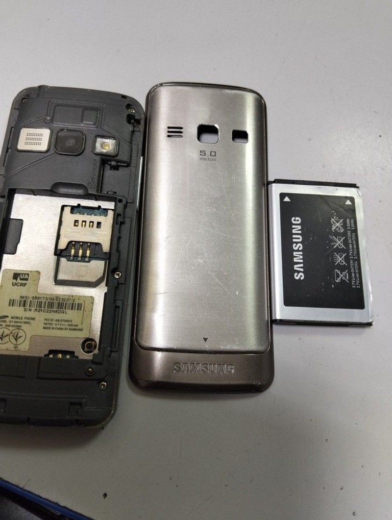 Дешево Samsung s5610 з ломбарду