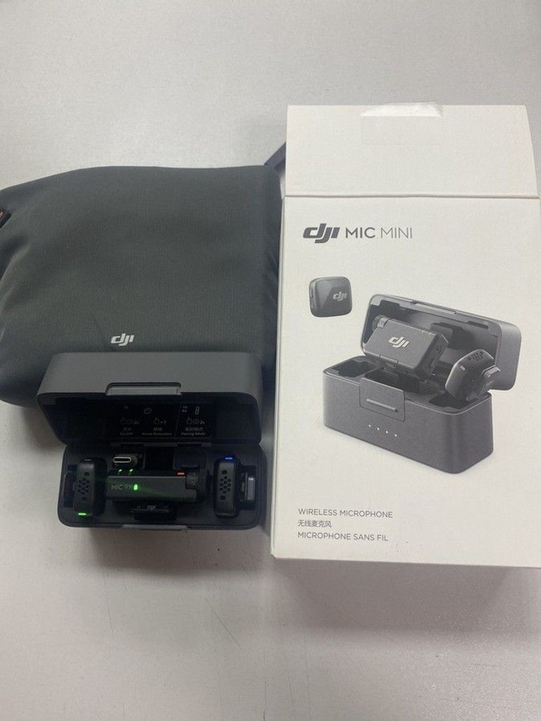 Дешево Dji Mic Mini 2TX + 1RX + Charging Case (CP.RN.00000433.01) з ломбарду