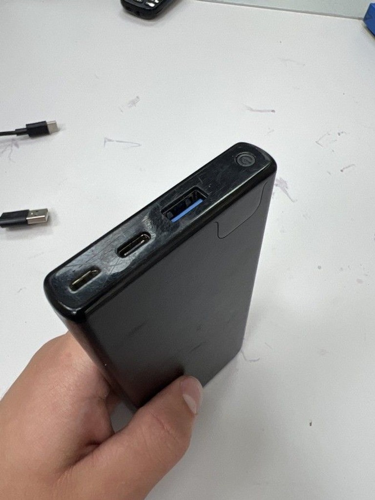 Дешево Brevia 10000mah з ломбарду