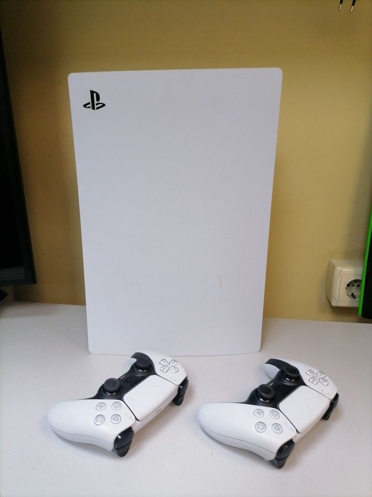 Sony ps 5 cfi-1208a 825gb два джойстика+диск Код:01-201152647. Зображення 11