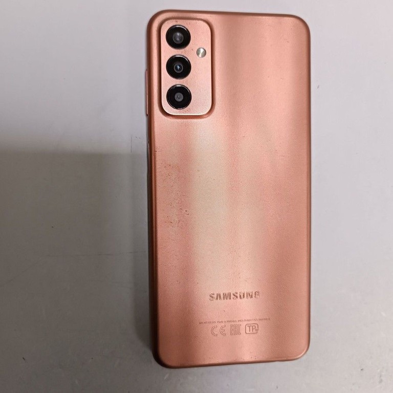 Оголошення Samsung galaxy m13 sm-m135f 4/64gb Б/У