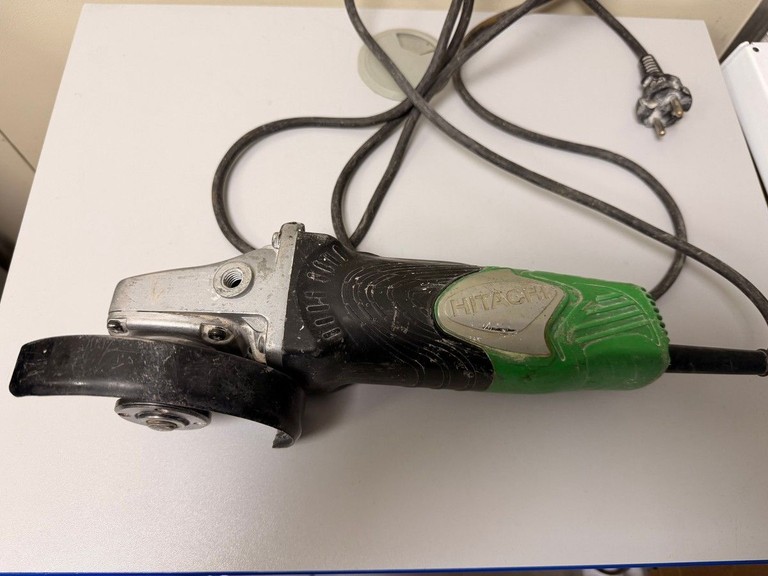 Дешево Hitachi G13SB3 з ломбарду