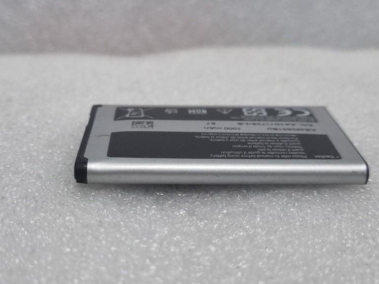 Дешево Samsung s5610 з ломбарду