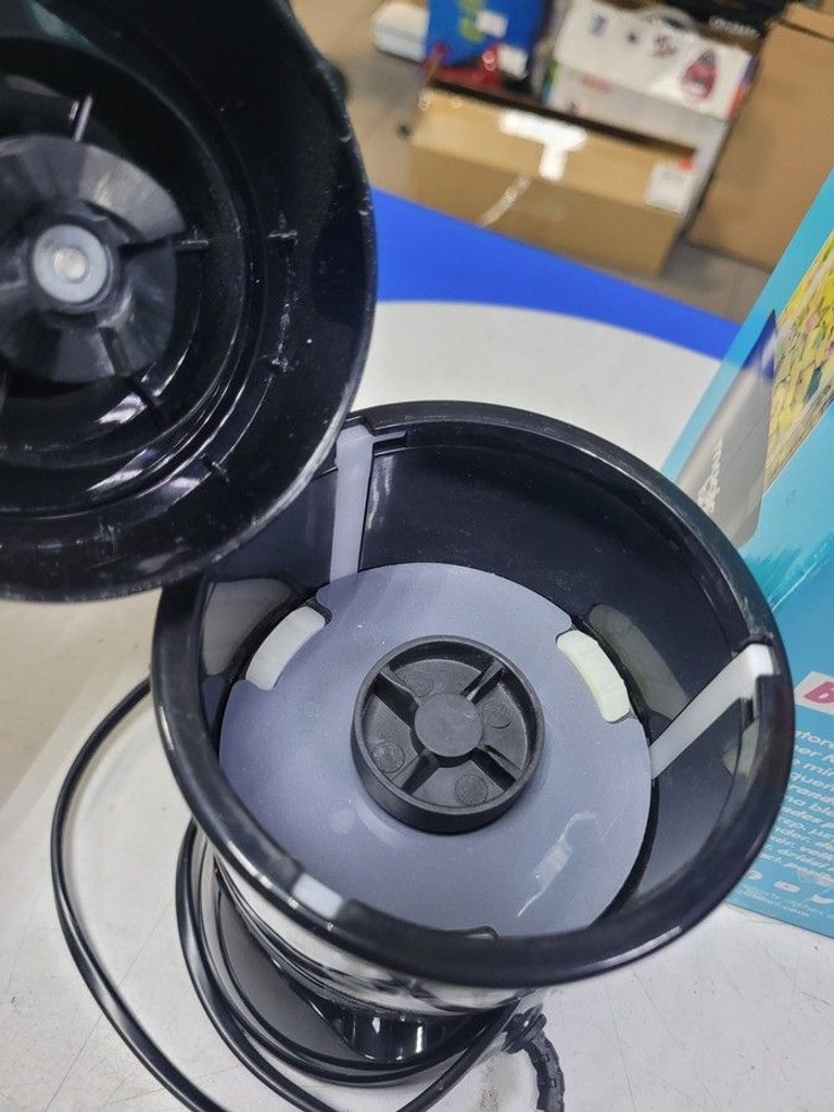 Дешиво Magic bullet MBR04B с ломбарда