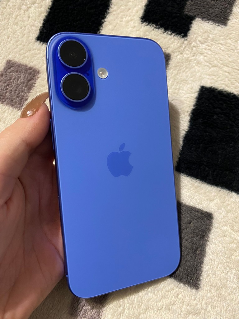 Объявление Apple iPhone 16 128GB Ultramarine (MYEC3) Б/У