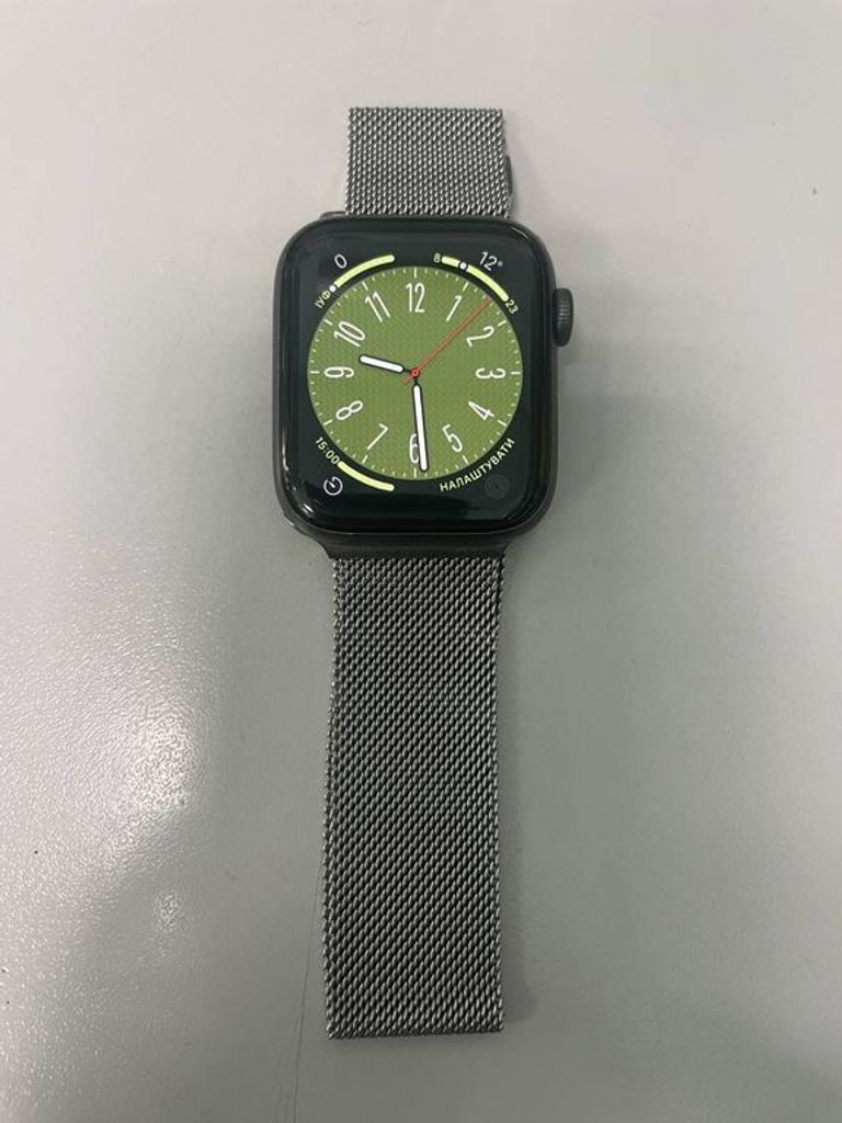 Apple watch se 44mm aluminum case