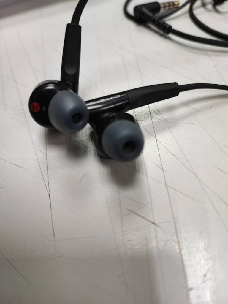 Оголошення Sony MDR-XB50AP Black Б/У