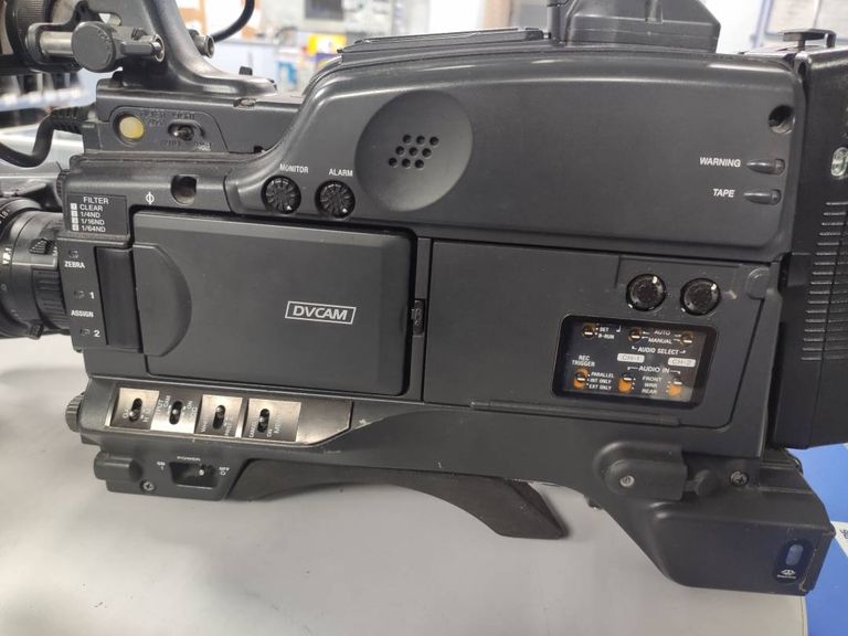 Sony dsr-400p