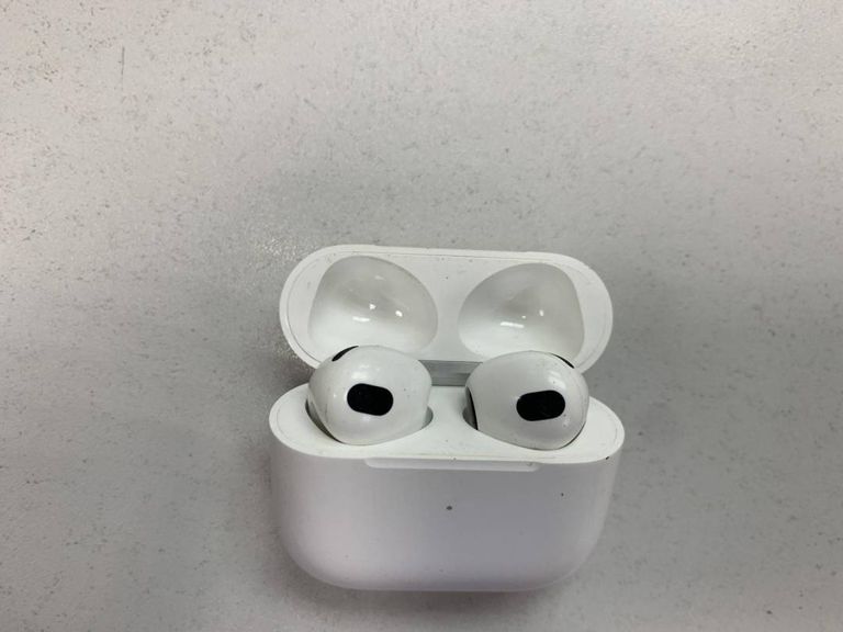 Apple airpods 3rd generation