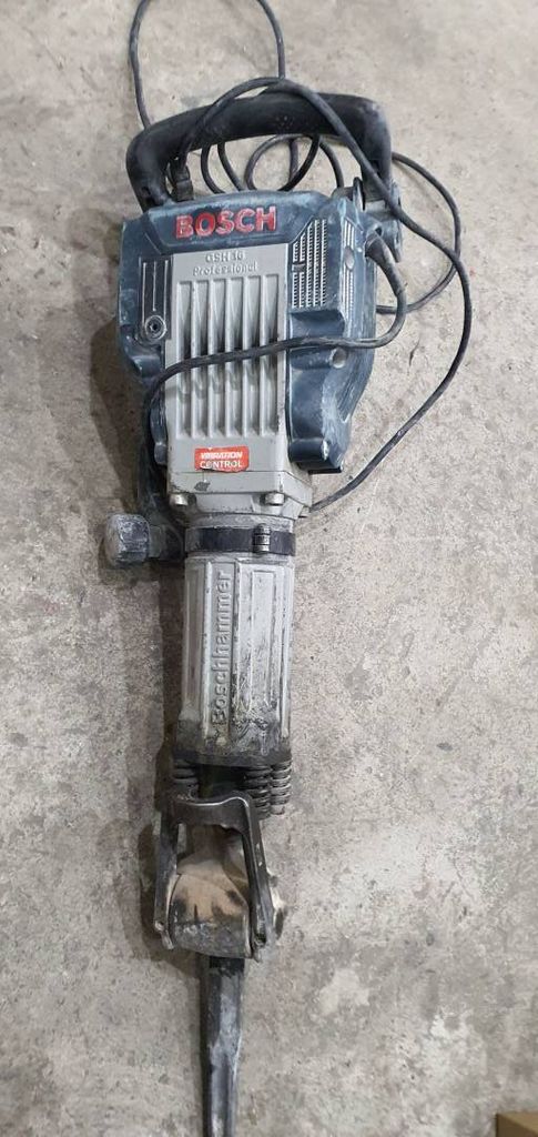 Оголошення Bosch GSH 16-30 (0611335100) Б/У