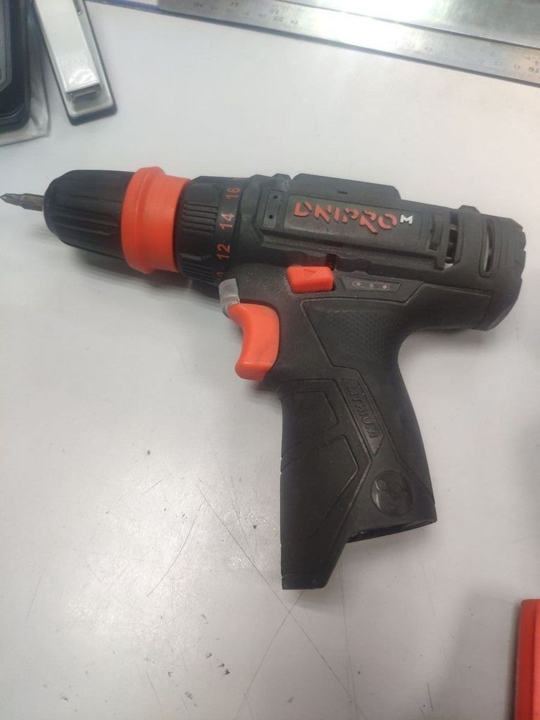 Дешиво Dnipro-M cd-12qx 2акб зп с ломбарда