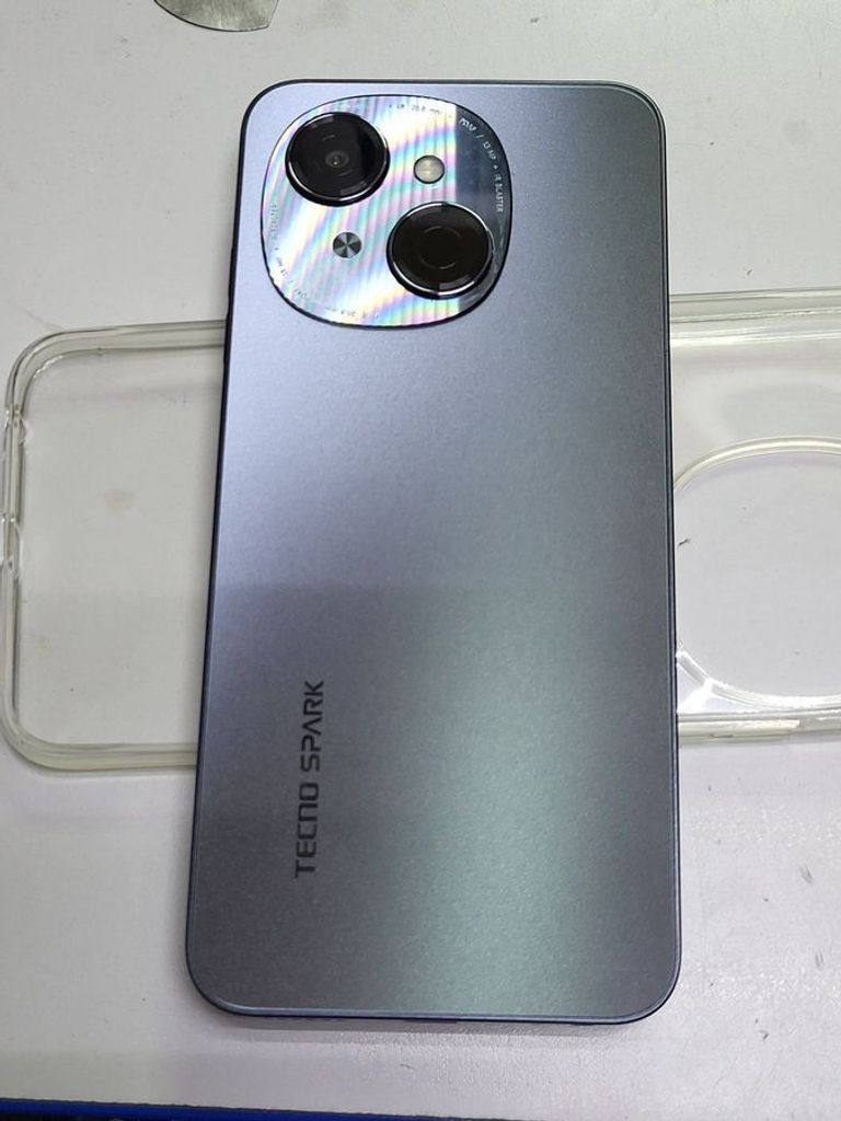 Оголошення Tecno spark go 1 kl4 3/64gb Б/У