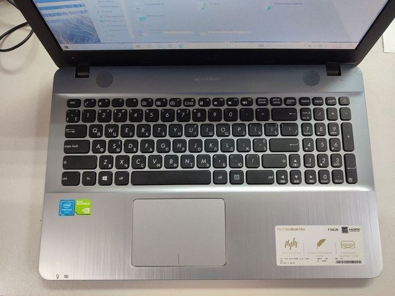 Розпродаж Asus 15/pentium n4200 ddr3/4gb ddr2/hdd 750 gb/ssd 250 gb/geforce 810m, продавець Техноскарб