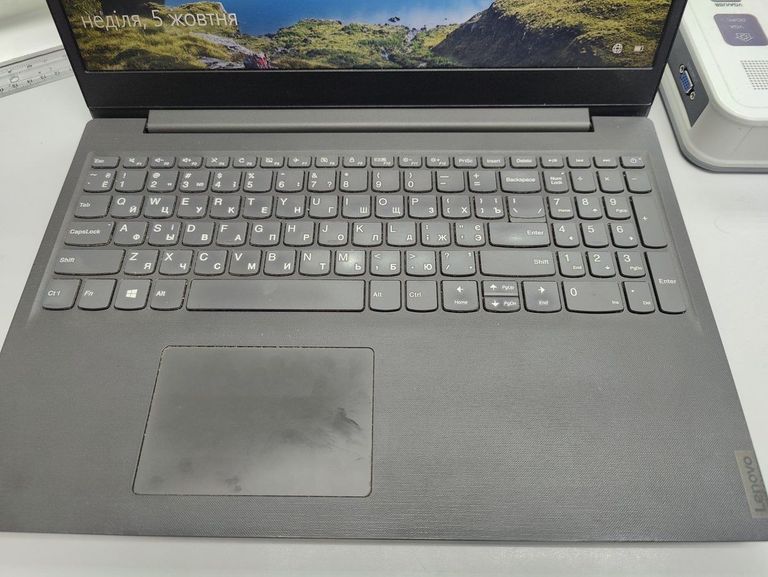 Купити Lenovo 15/core i5-1035g1 ddr4/8gb ddr4/hdd 1000 gb/ssd 120 gb/*інтегрована Б/У