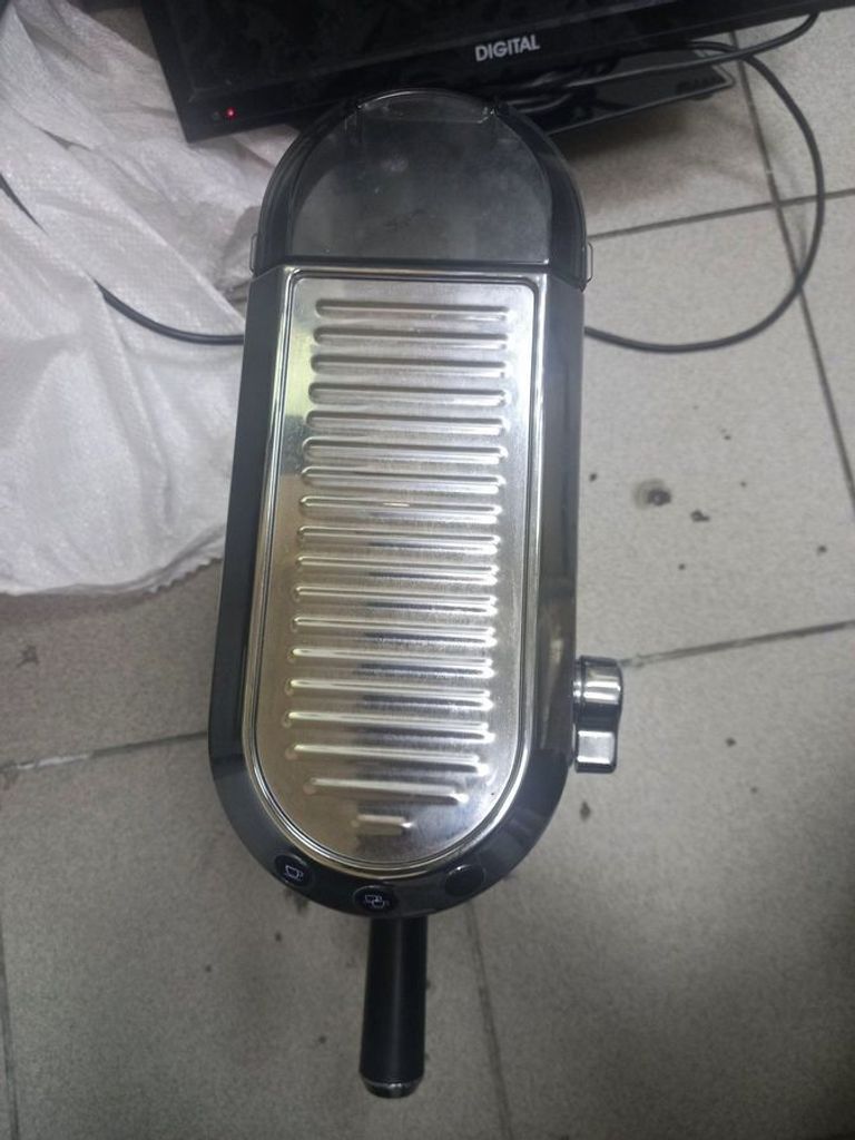 Оголошення Delonghi EC 685.BK Б/У