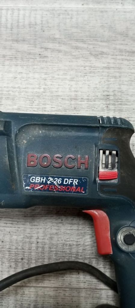Оголошення Bosch GBH 2-26 DFR (0615990L2T) Б/У