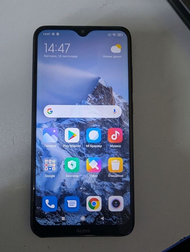 Купити Xiaomi Redmi 8A 2/32GB Blue Б/У