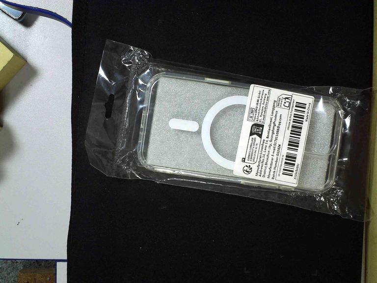 Дешиво Без Виробника iphone 16 pro с ломбарда