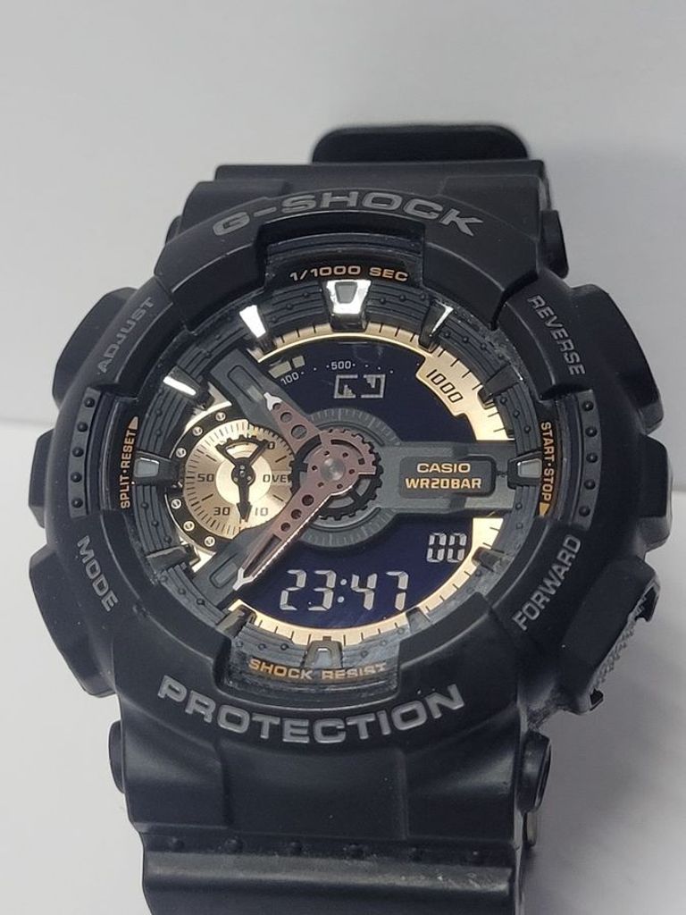 Оголошення Casio ga-110rg Б/У