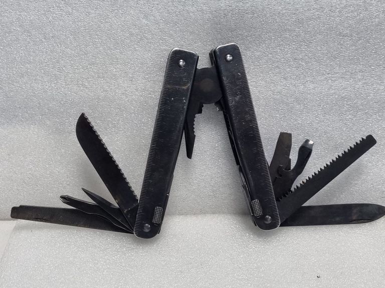 Оголошення Victorinox SwissTool (3.0323.3) Б/У