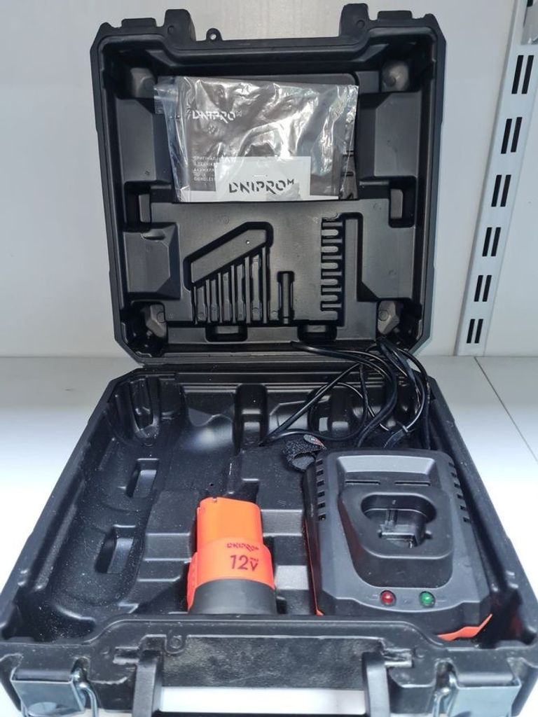 Дешиво Dnipro-M cd-12qx с ломбарда