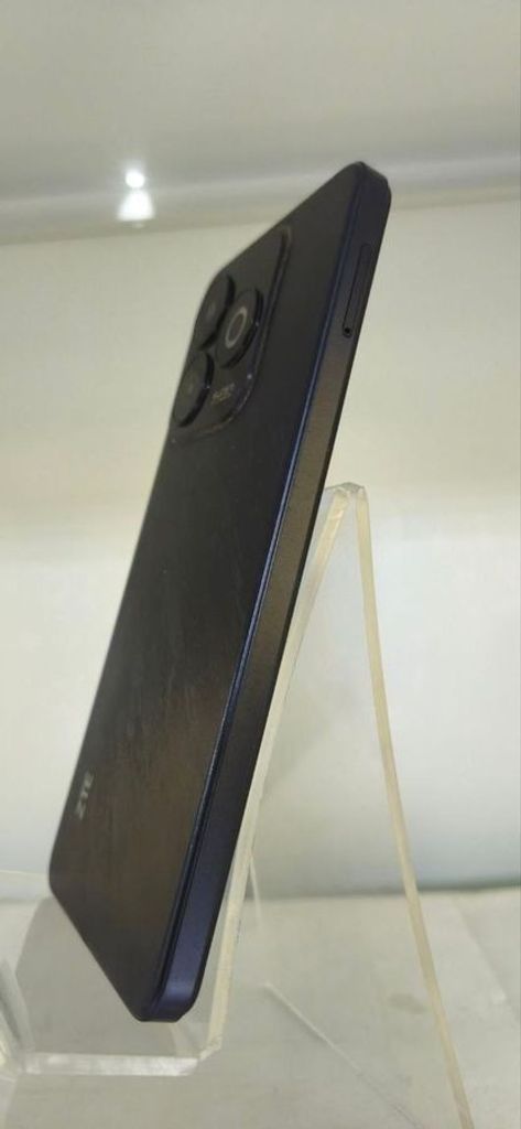 Дешево Zte Blade A75 4/128GB Black з ломбарду