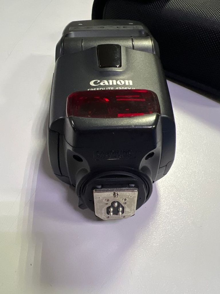 Дешево Canon Speedlite 430EX II з ломбарду