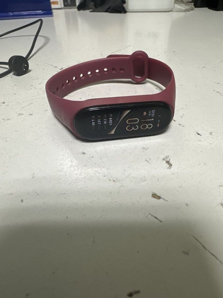 Оголошення Xiaomi mi smart band 6 black Б/У