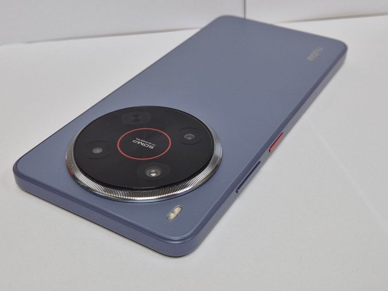 Zte Nubia V70 Max 6/128GB Gray Код:01-200849073. Зображення 8