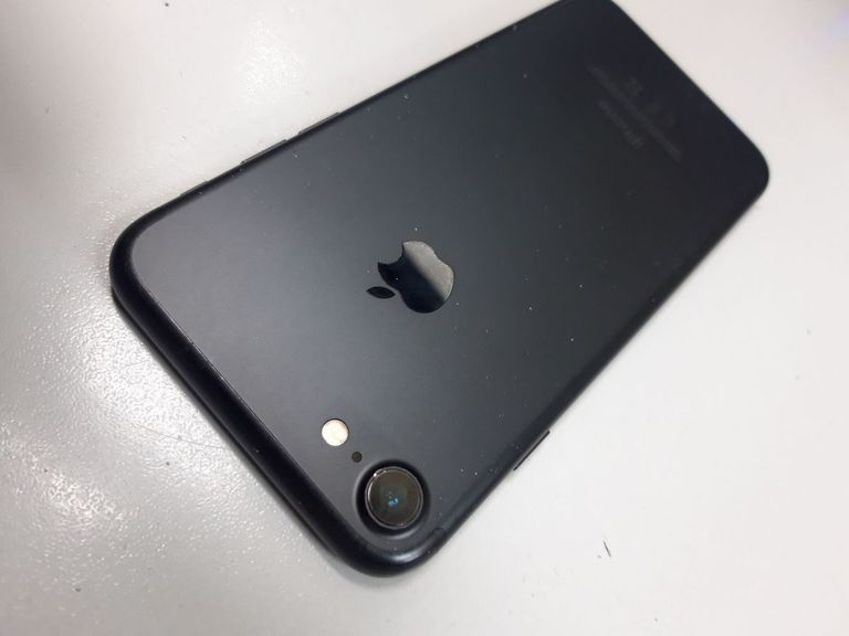 Apple iphone 7 32gb Код:01-200856311. Зображення 7
