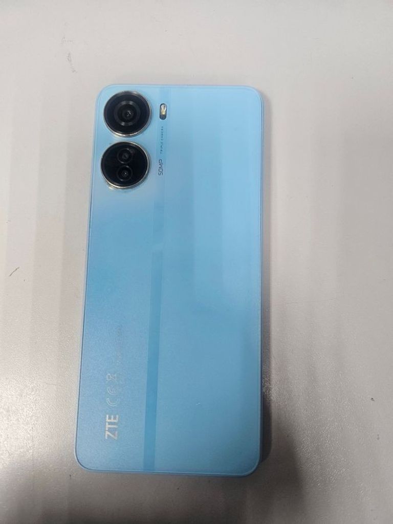 Оголошення Zte Blade V40 Design 4/128GB Blue Б/У