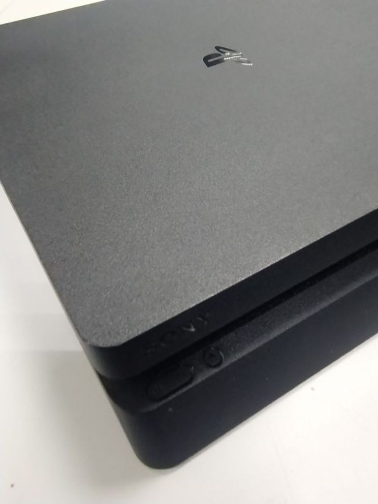 Дешево Sony playstation 4 slim 500gb з ломбарду
