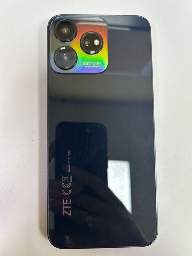 Купити Zte Blade V50 Design 8/256GB Black Б/У
