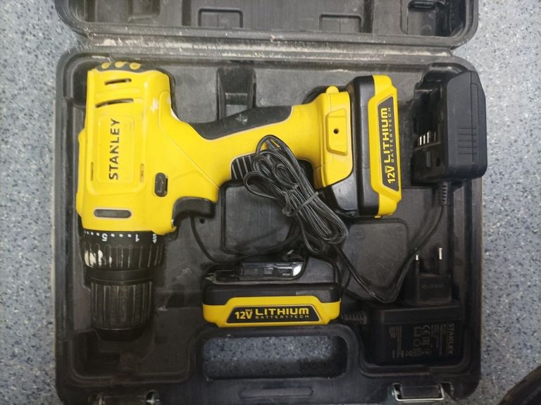 Дешево Stanley scd-121s2k 2акб + зп з ломбарду