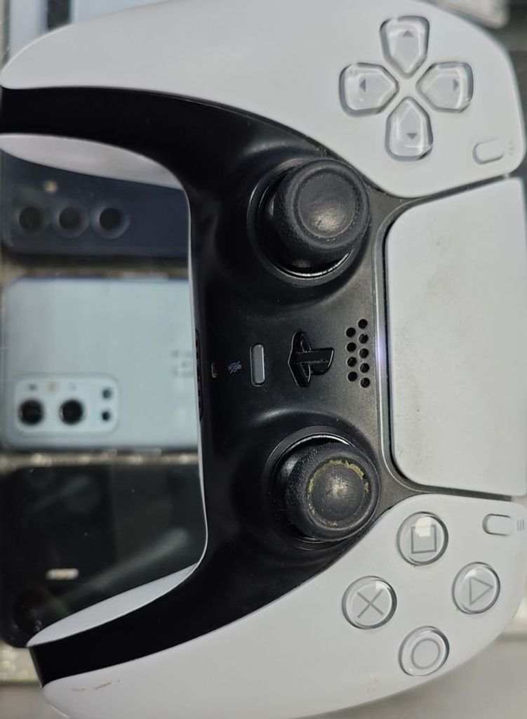 Sony PlayStation 5 Digital Edition 825GB Код:01-200876449. Зображення 8