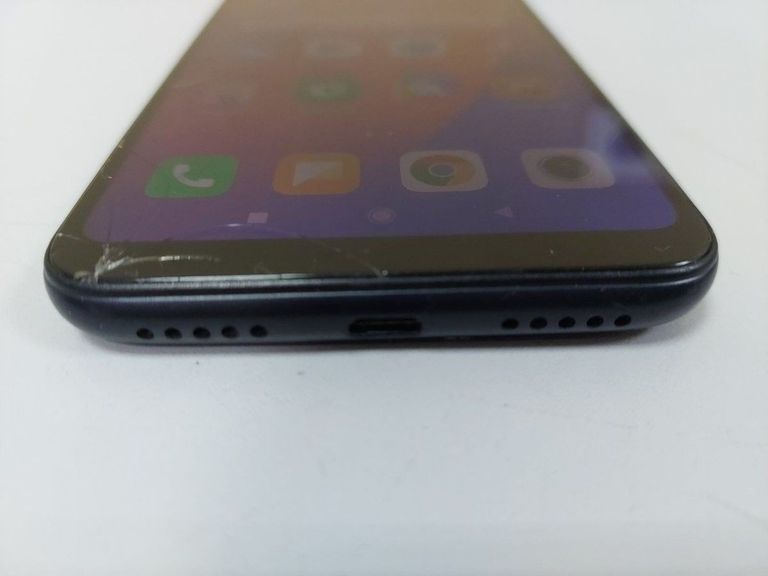 Распродажа Xiaomi Redmi 7 3/32GB Black, продавец Техноскарб