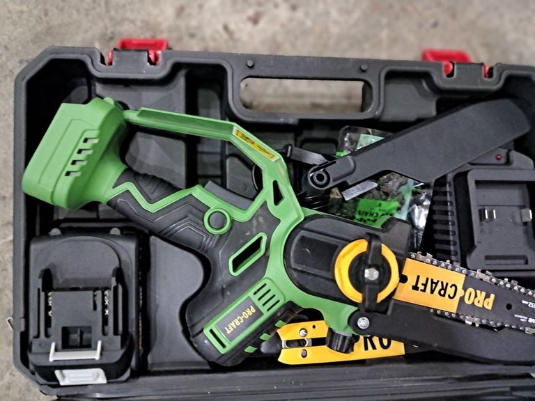 Купить Procraft PKA32Li + 1 АКБ Б/У